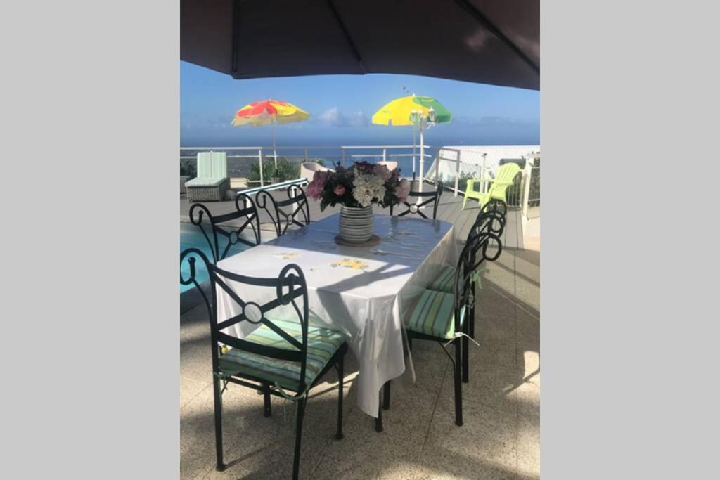 סן-לו St Leu -Villa D'Artiste, Superbe Vue Mer, Piscine Chauffee מראה חיצוני תמונה