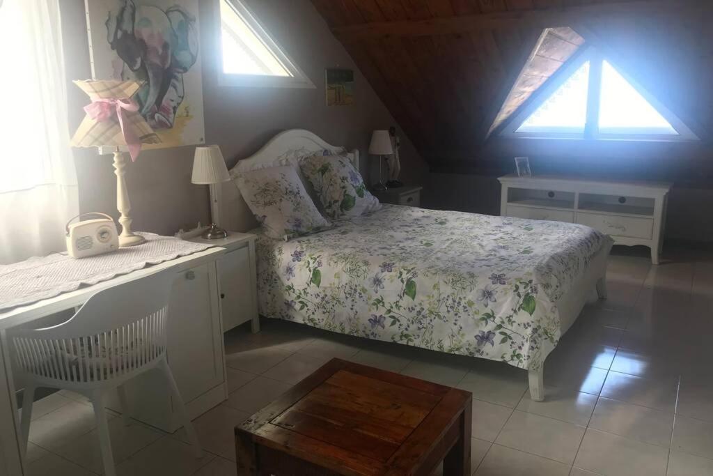 סן-לו St Leu -Villa D'Artiste, Superbe Vue Mer, Piscine Chauffee מראה חיצוני תמונה